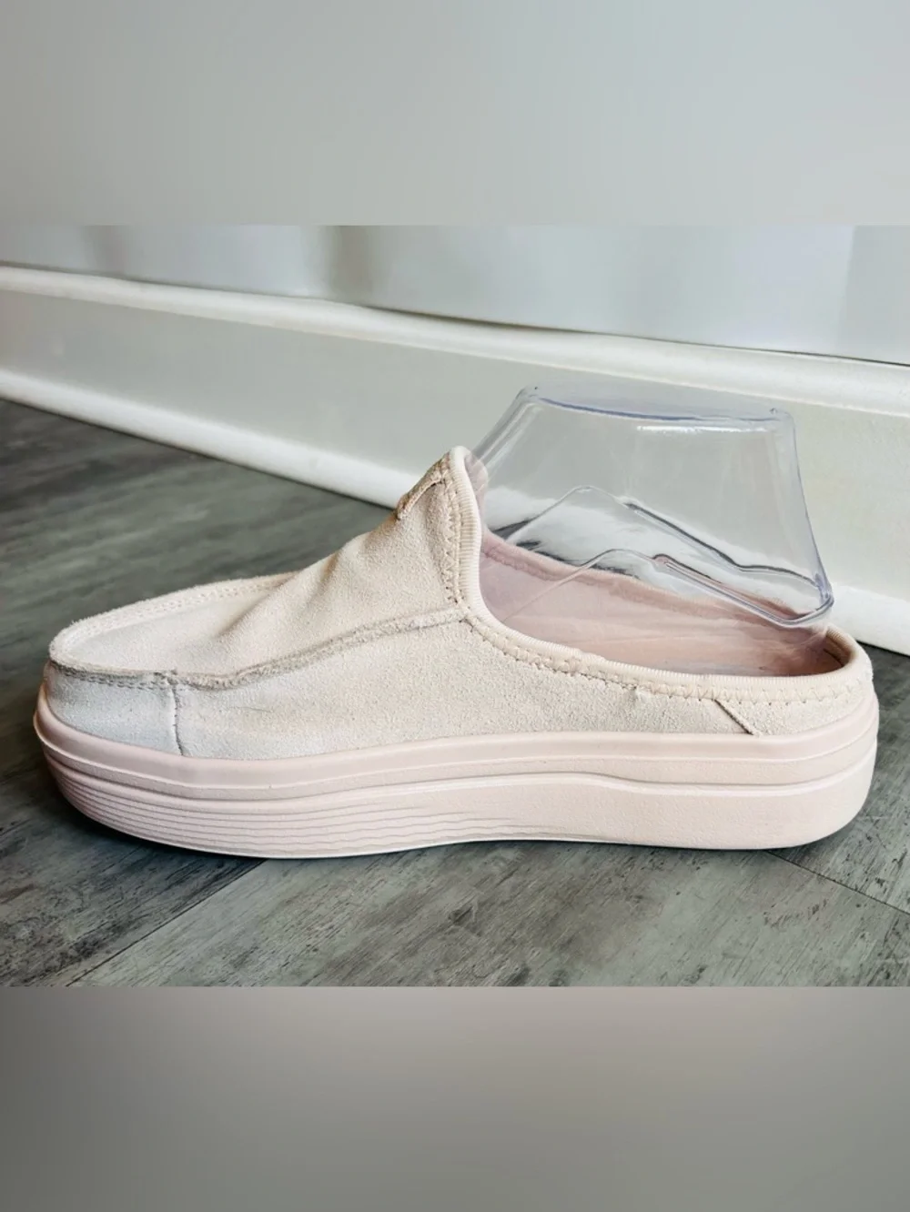 Hey Dude Austin Lift Classic Blush Platform Loafer Suede Minimal Sz 6 Comfort